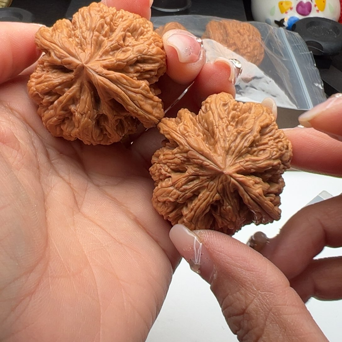 文玩核桃把件粗筋45