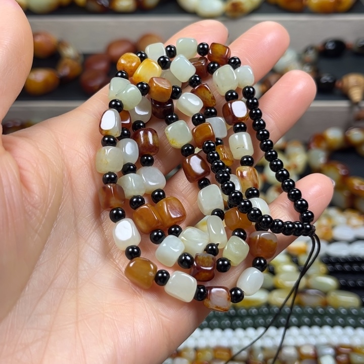 和田玉未镶嵌手链