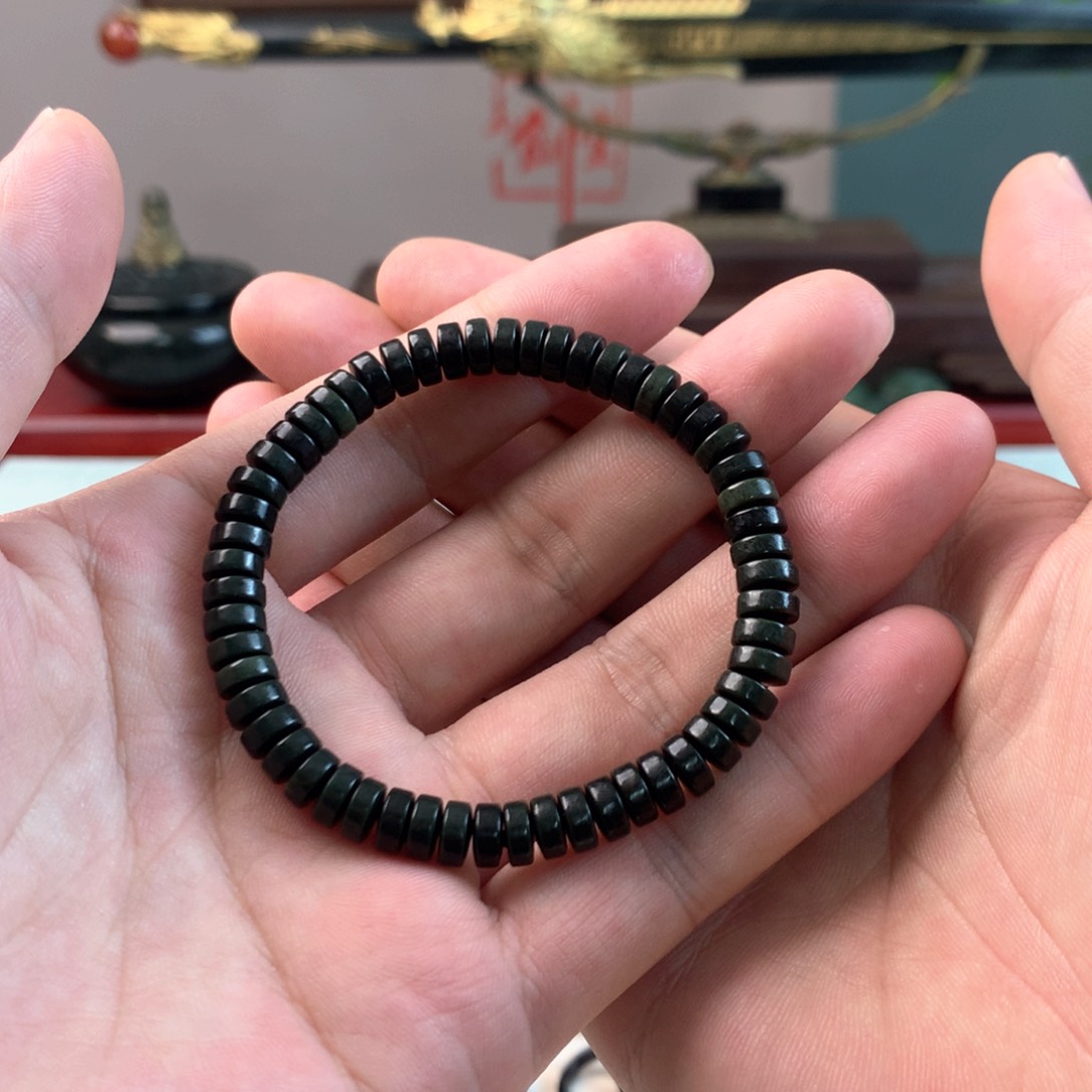 和田玉药片7m m未镶嵌