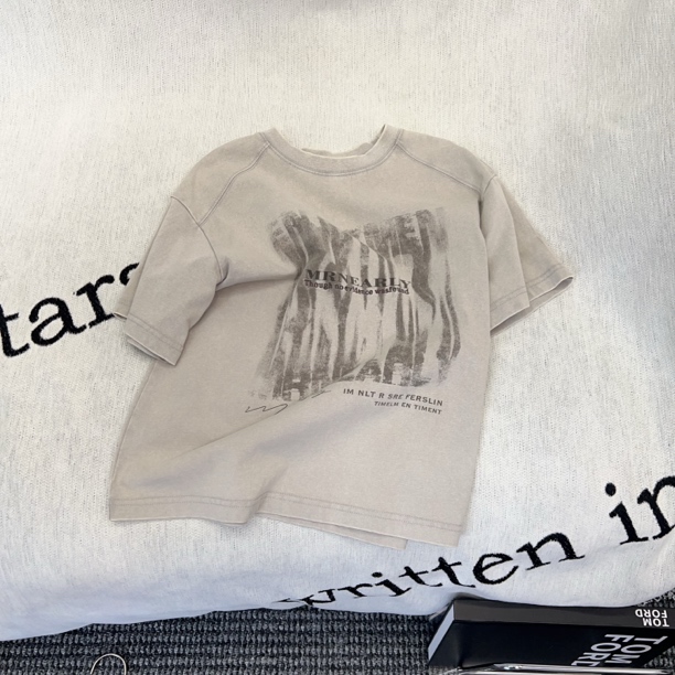 KM PERSONALITY 2025 新款 夏季男童短袖T恤 110081米灰色