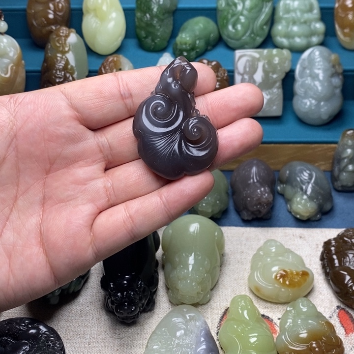 【闪购商品】和田玉颈饰未镶嵌