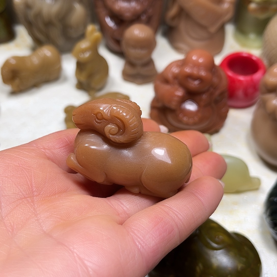 白玉菩提吊坠白玉菩提吊坠