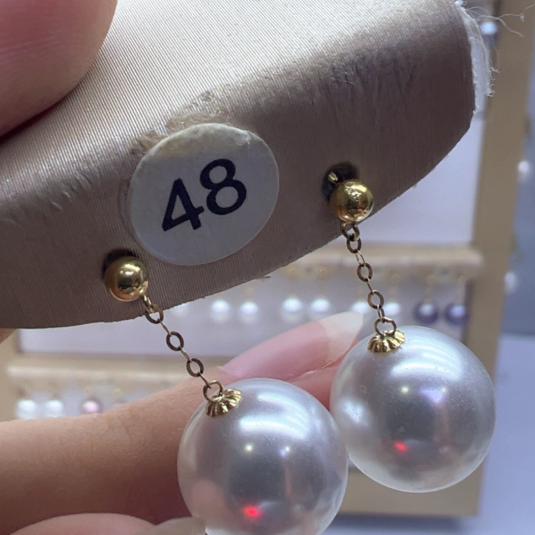 18K金镶嵌淡水珍珠耳饰