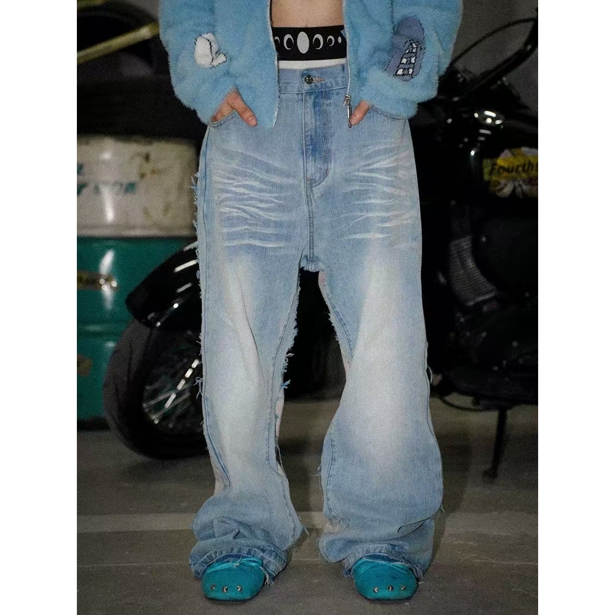 水洗猫须牛仔拼接卫裤