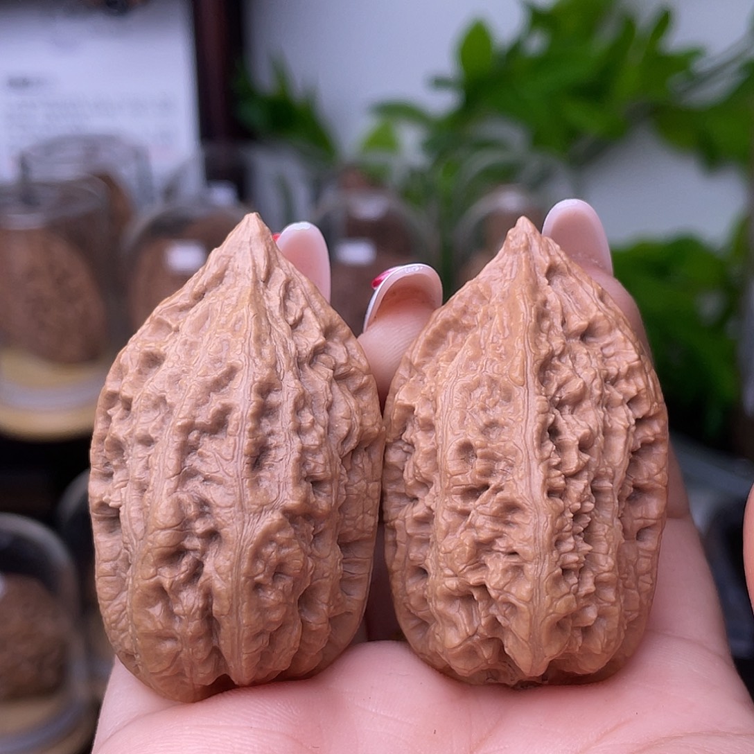 吊坠文玩核桃塔尖