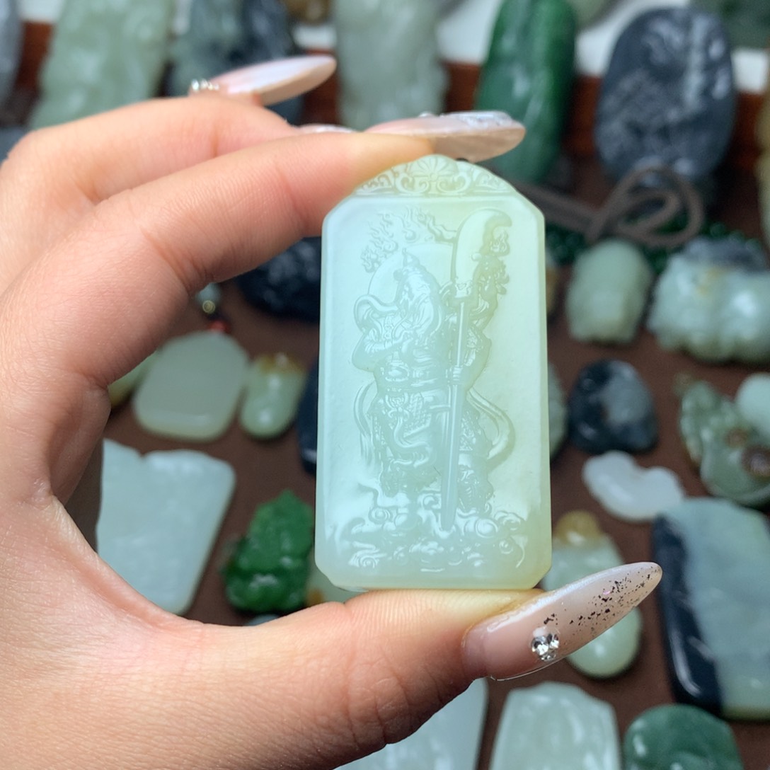 和田玉挂件未镶嵌追*