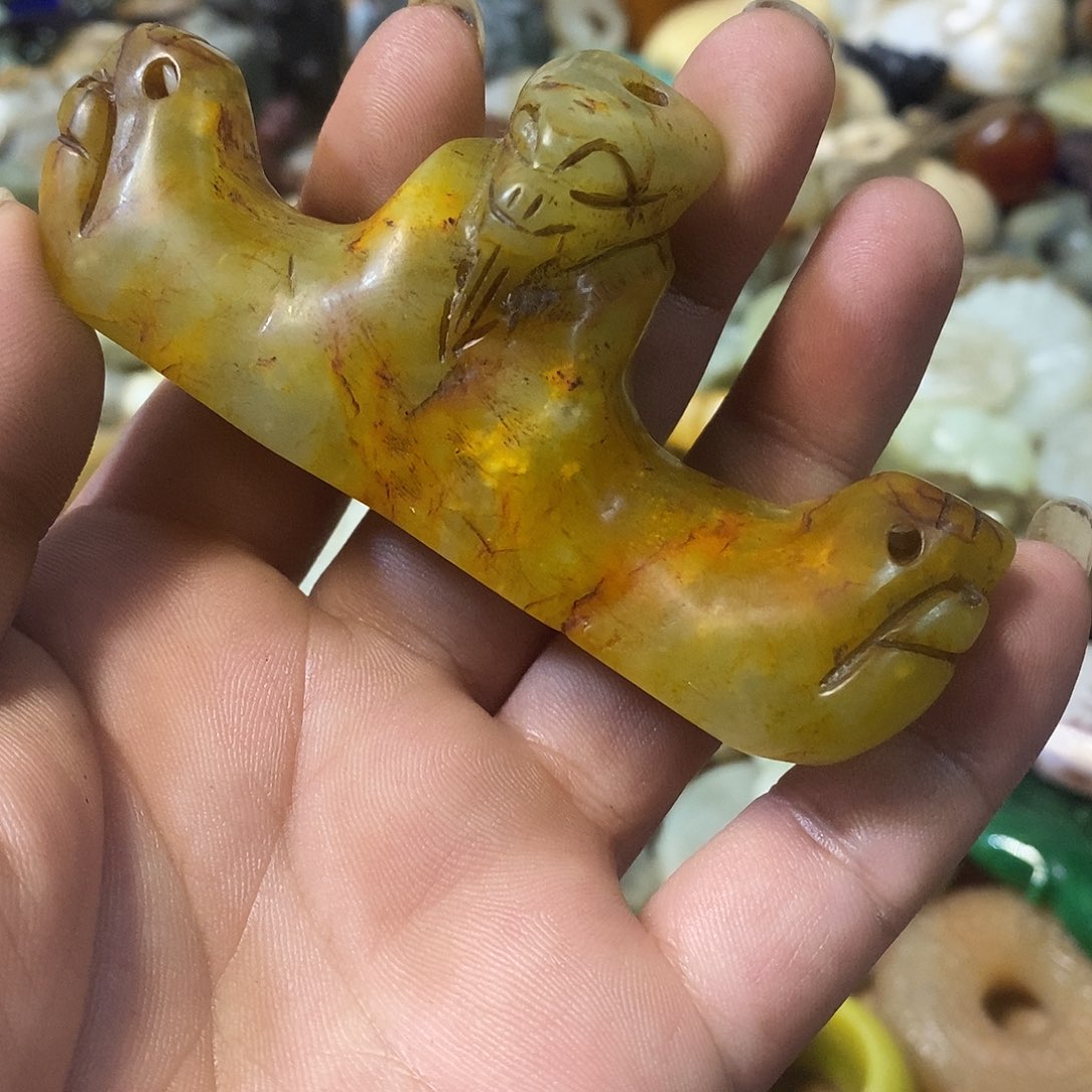 和田玉（糖玉）未镶嵌挂件