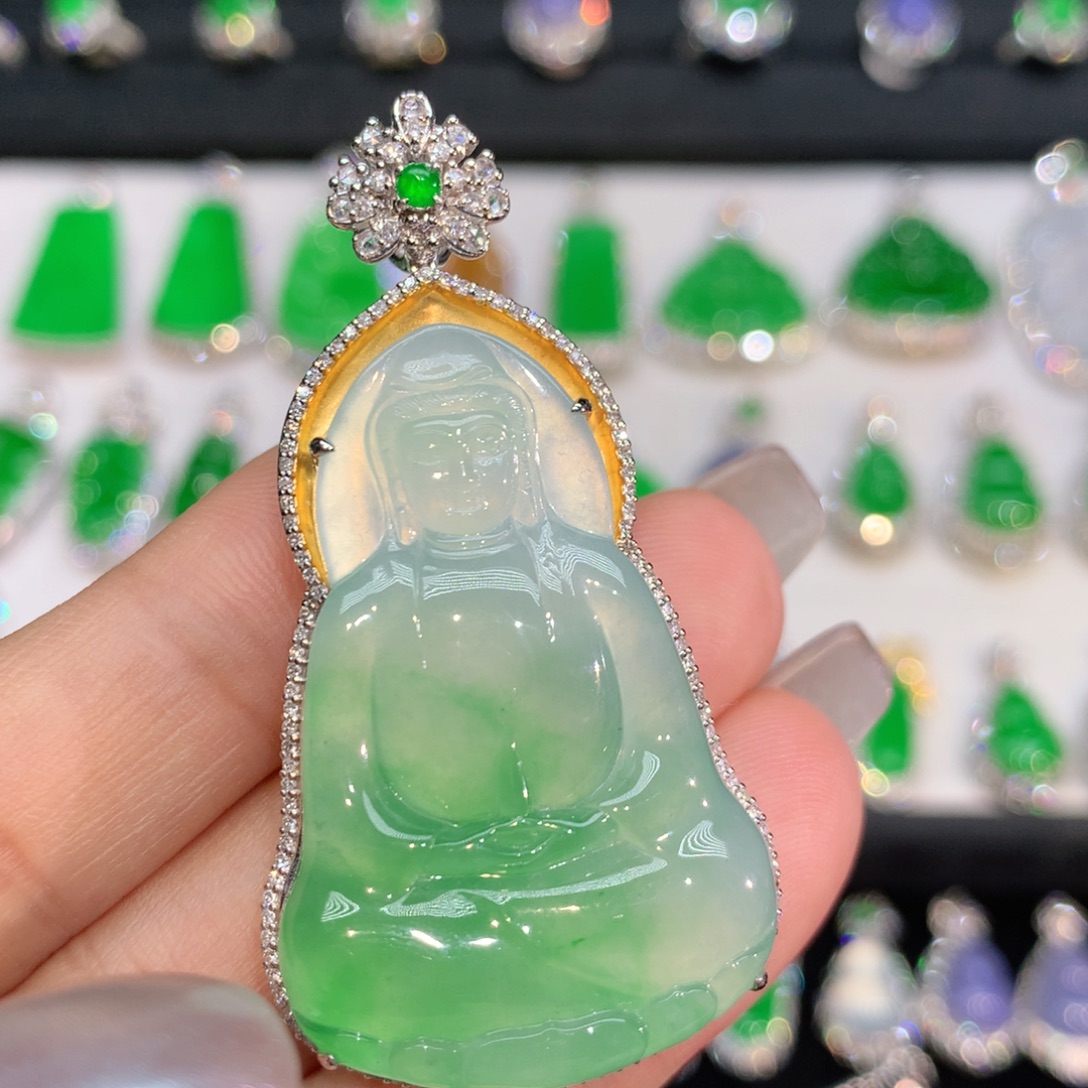 翡翠18K金镶嵌戒指