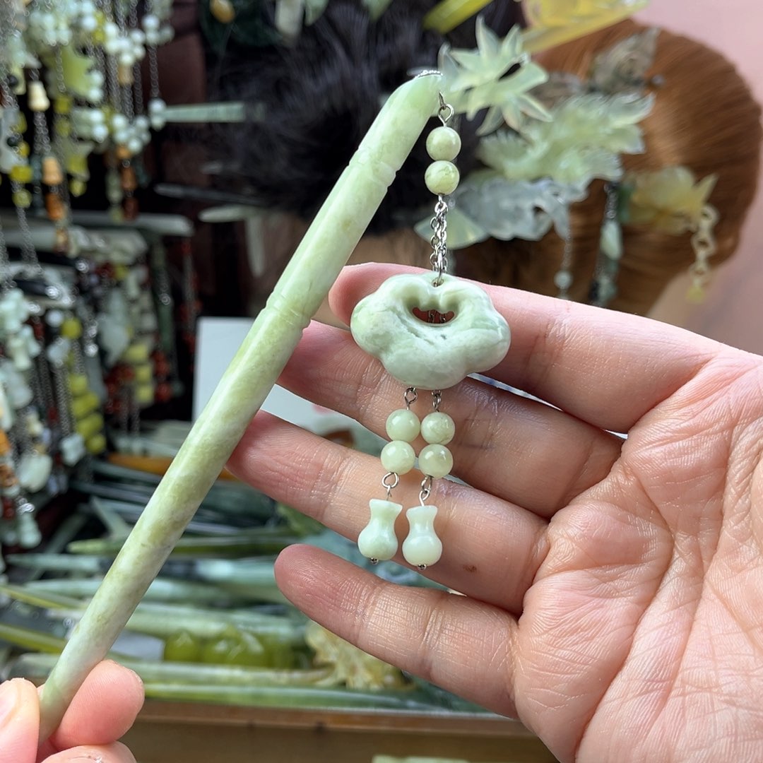 蛇纹石玉发饰未镶嵌长度15.5左右