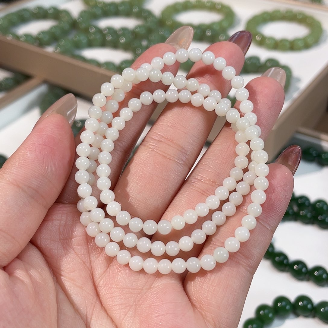 和田玉手链未镶嵌4.2