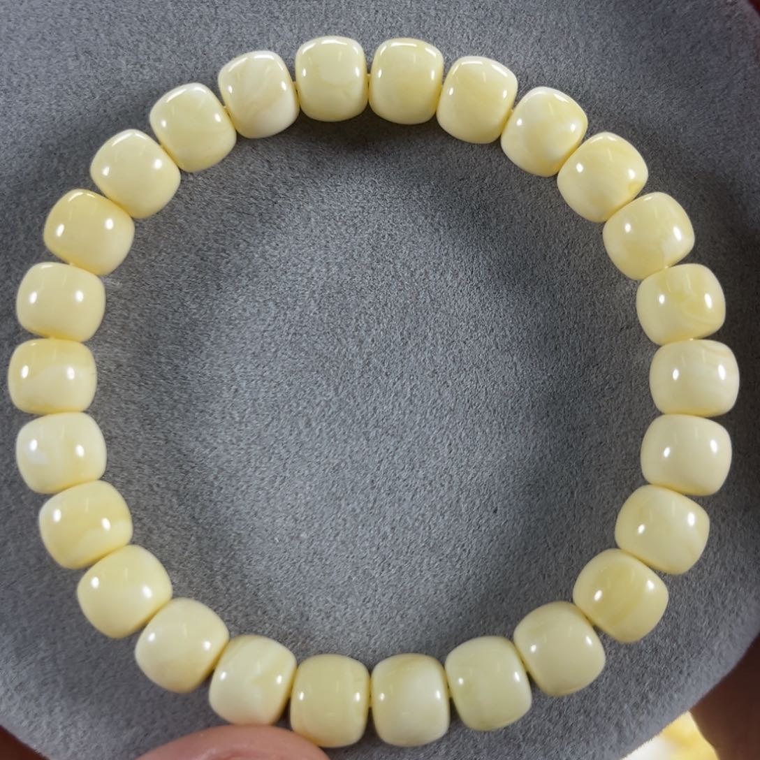 蜜蜡手串未镶嵌白蜡