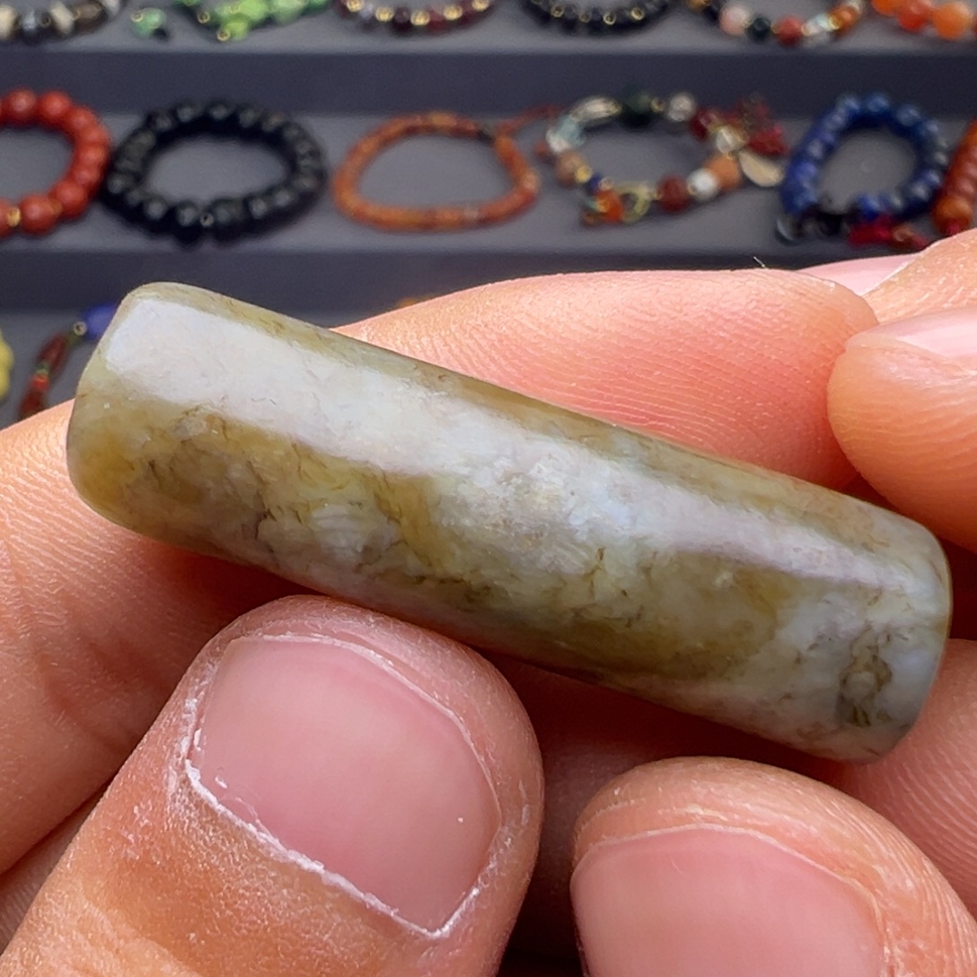 和田玉（糖玉）未镶嵌颈饰