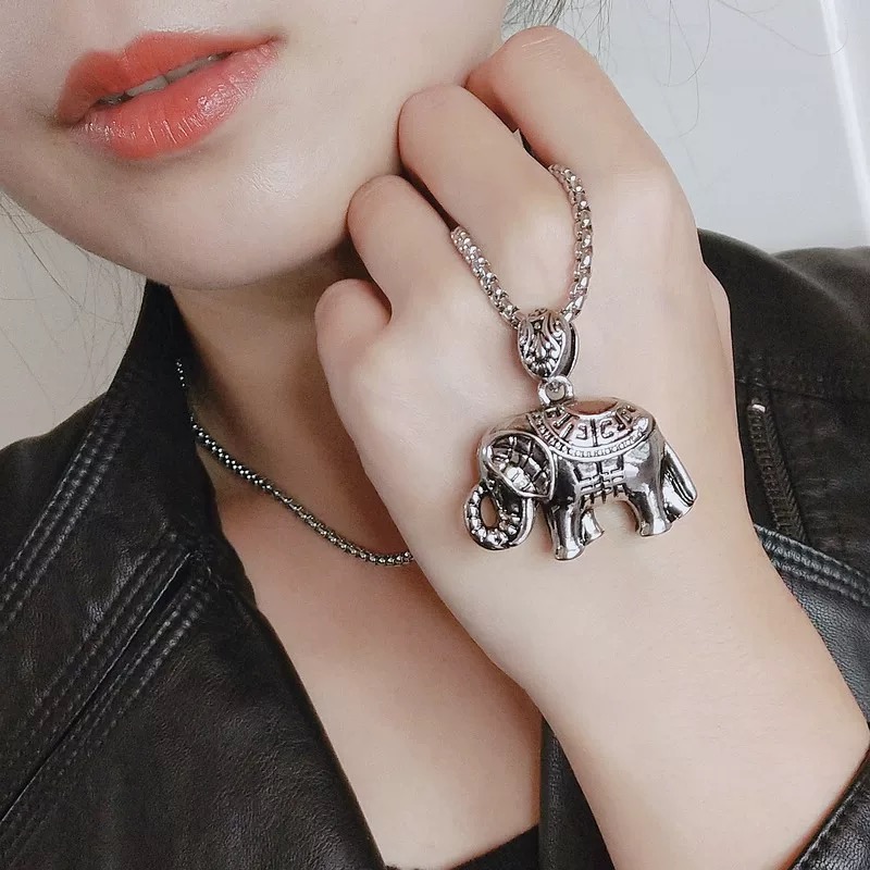 吊坠足银 足银发财象毛衣链女士毛衣链