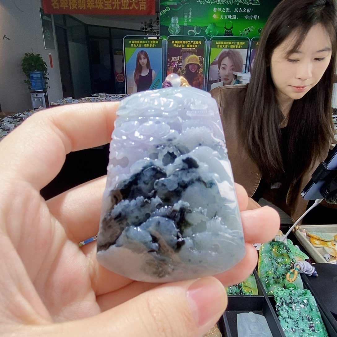 颈饰未镶嵌翡翠翡翠