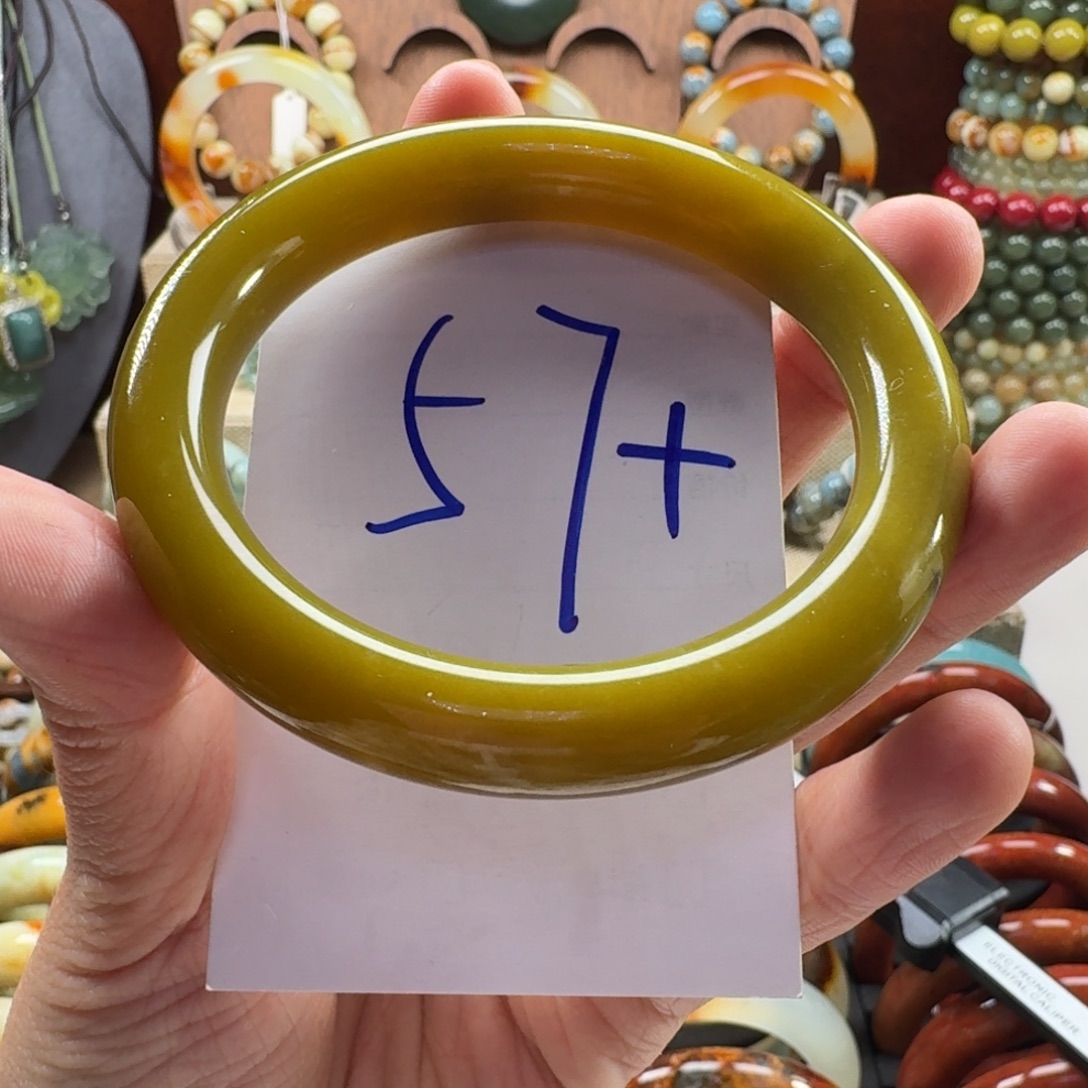 蛇纹石玉未镶嵌手镯654