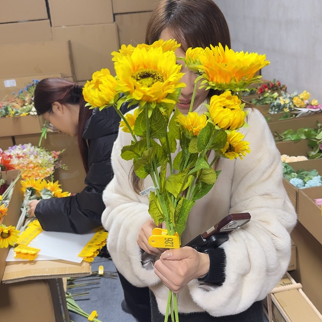 126号「闪购」仿真花，公主请下单