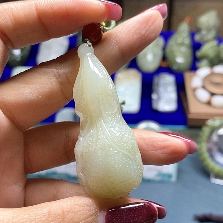 未镶嵌和田玉挂件