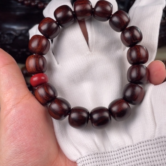 阳***头黄花梨/降香黄檀海南黄花梨