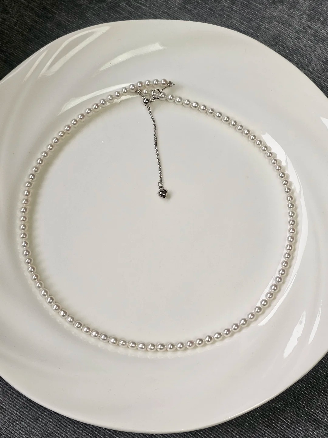 3.5-4mm极强光天然淡水小米珍珠精致素款气质锁骨链