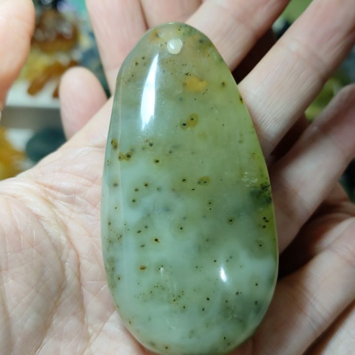 岫玉未镶嵌手把件