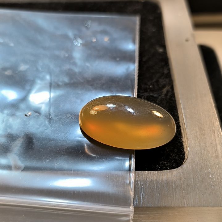 用***3石英岩玉未镶嵌戒面