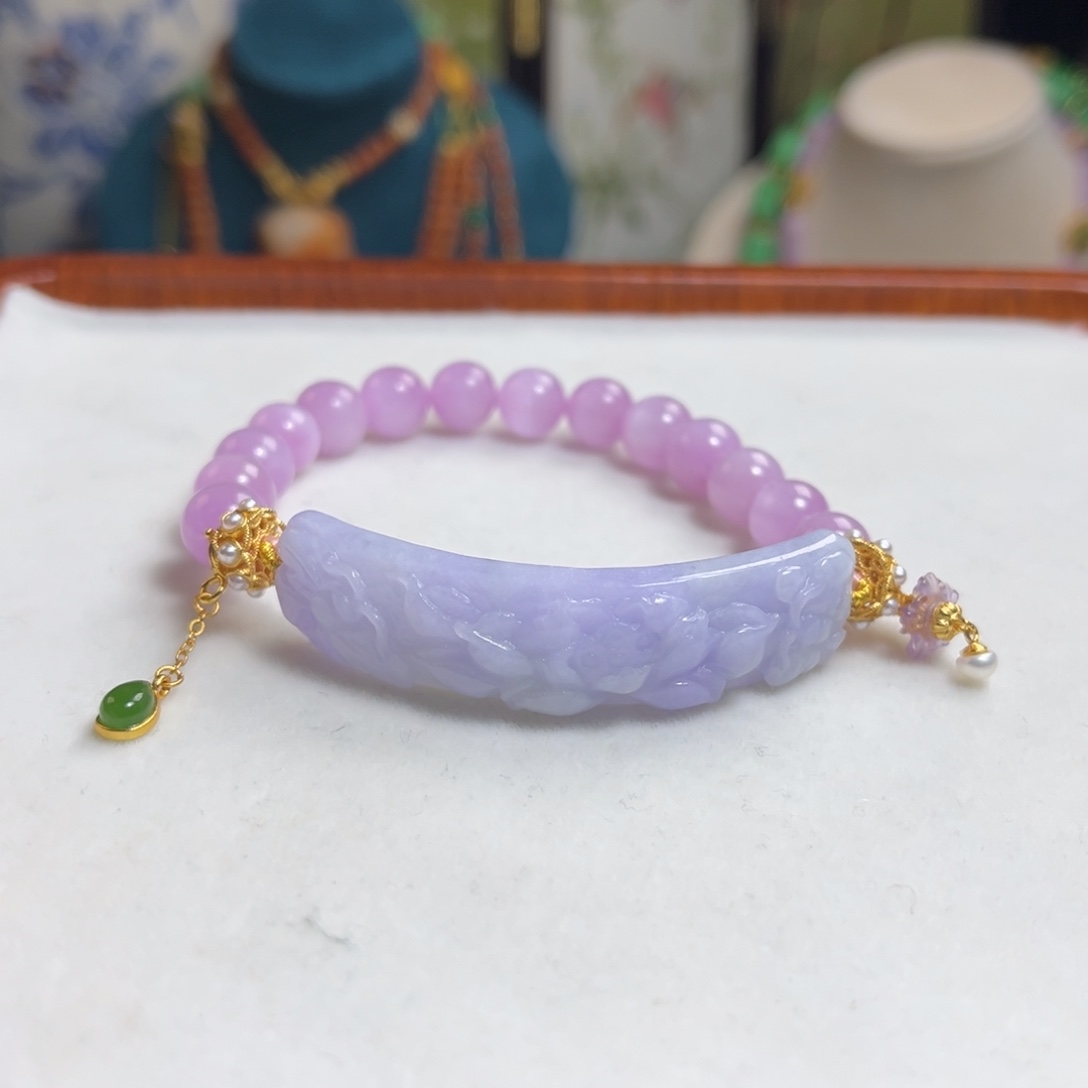 翡翠未镶嵌颈饰天然翡翠手牌