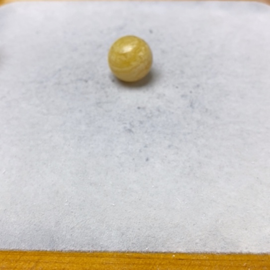 蜜蜡裸石未镶嵌吊坠