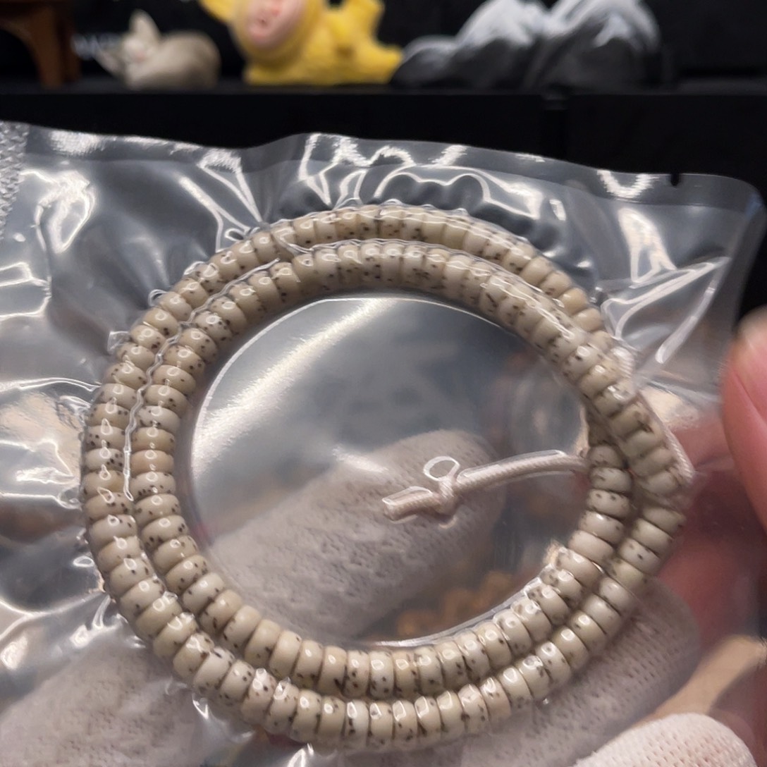 星月菩提吊坠6×3药片原生态原白