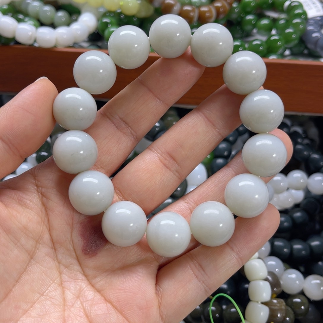 未镶嵌手链和田玉