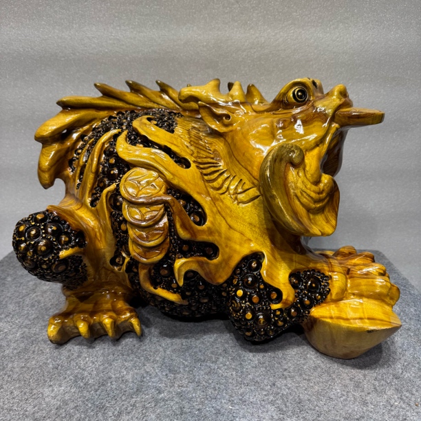 火龙金蟾招财进宝整木雕刻