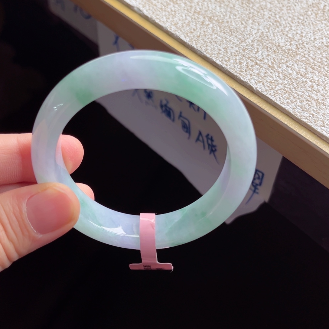 翡翠未镶嵌手镯手镯