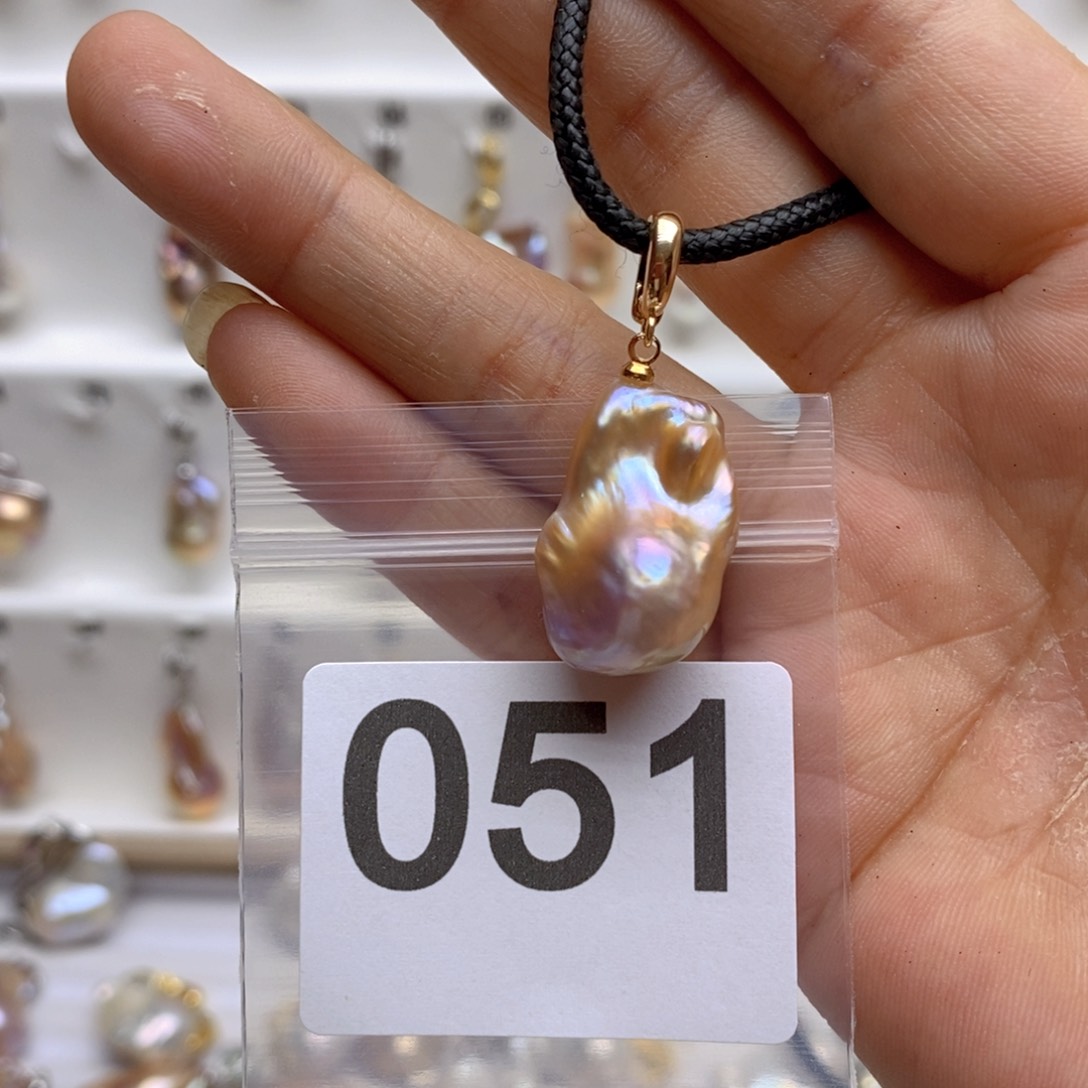 淡水珍珠颈饰银S925镶嵌51