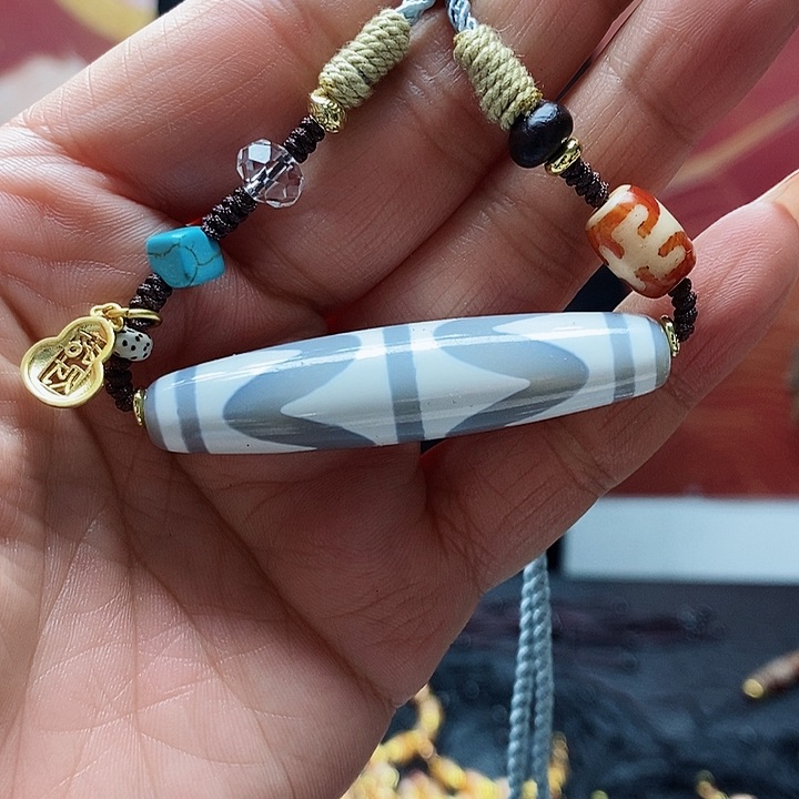 玛瑙/玉髓颈饰合金