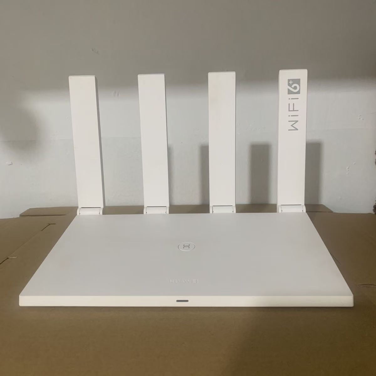 华为WS7206 9成新