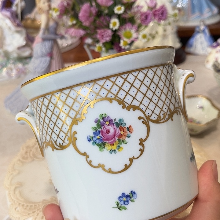 杯欧洲中古瓷器摆件