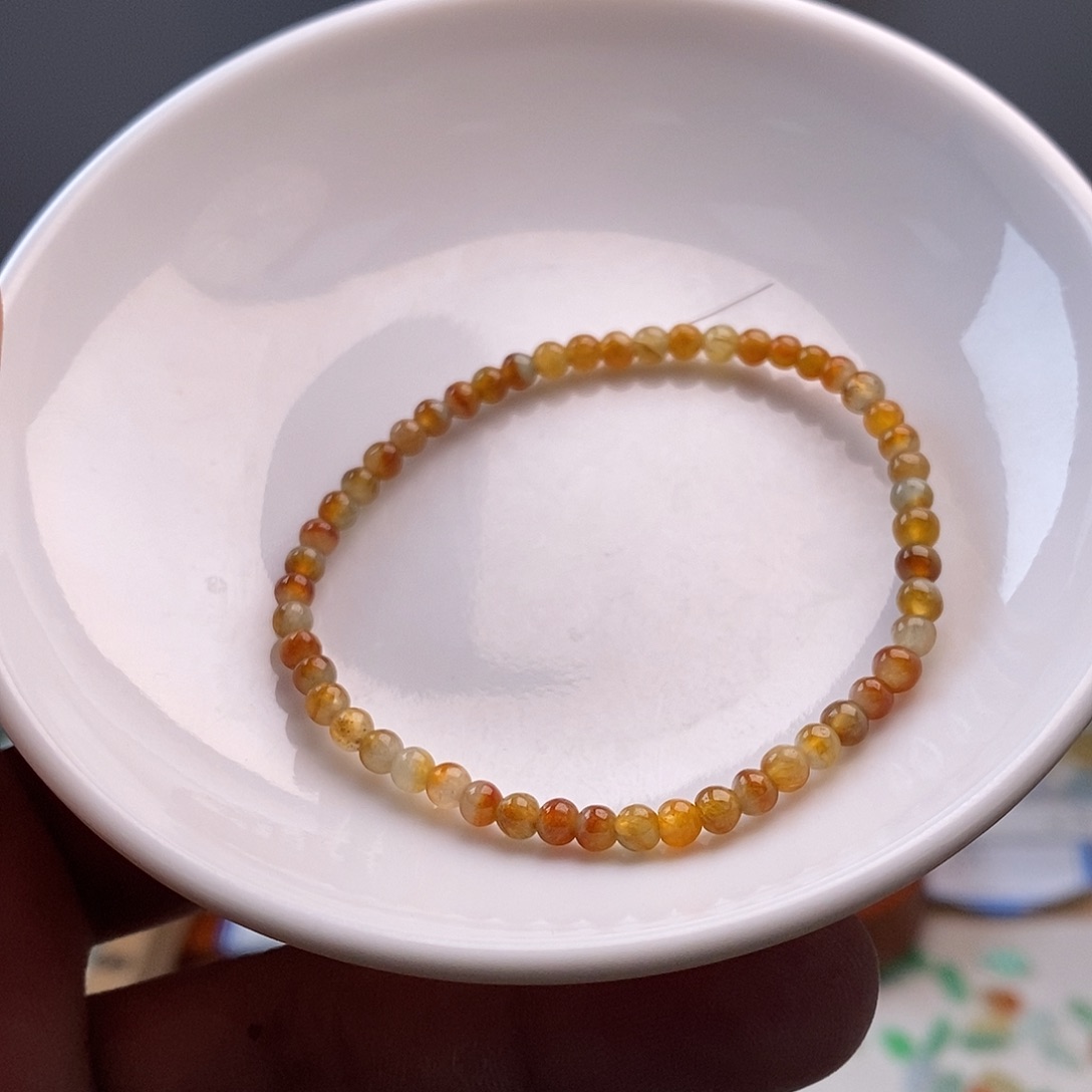 翡翠颈饰未镶嵌鸳鸯珠手串