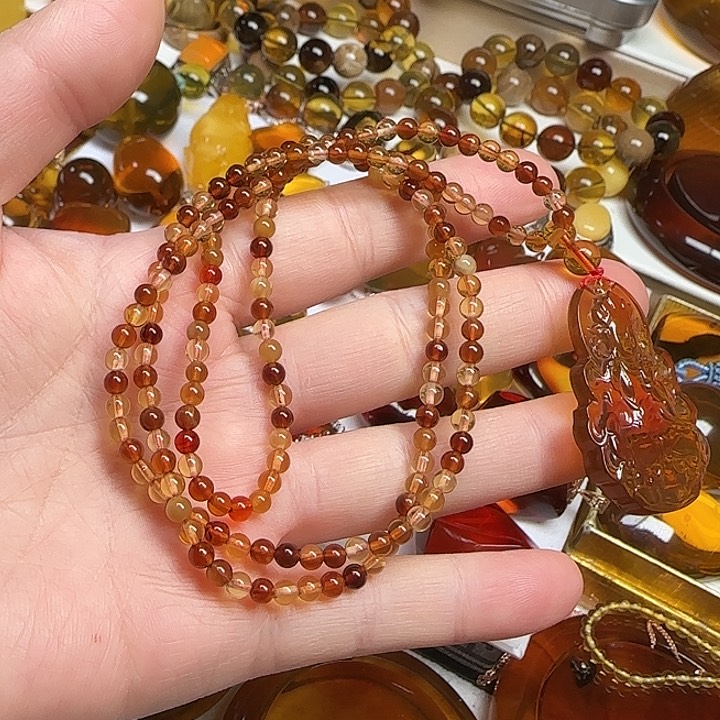 琥珀颈饰未镶嵌向***习天然缅甸琥珀圆珠项链