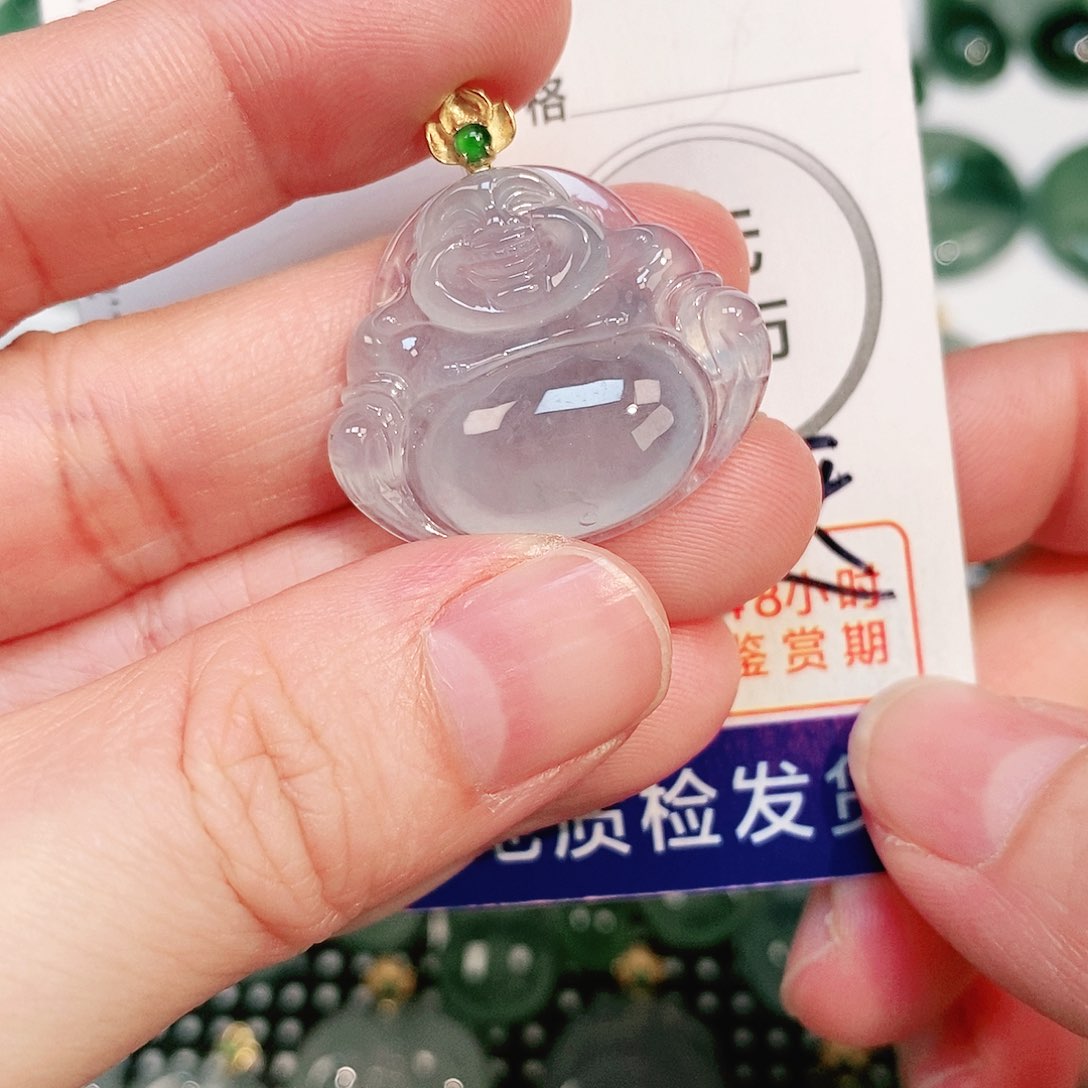 翡翠颈饰18K金镶嵌吊坠