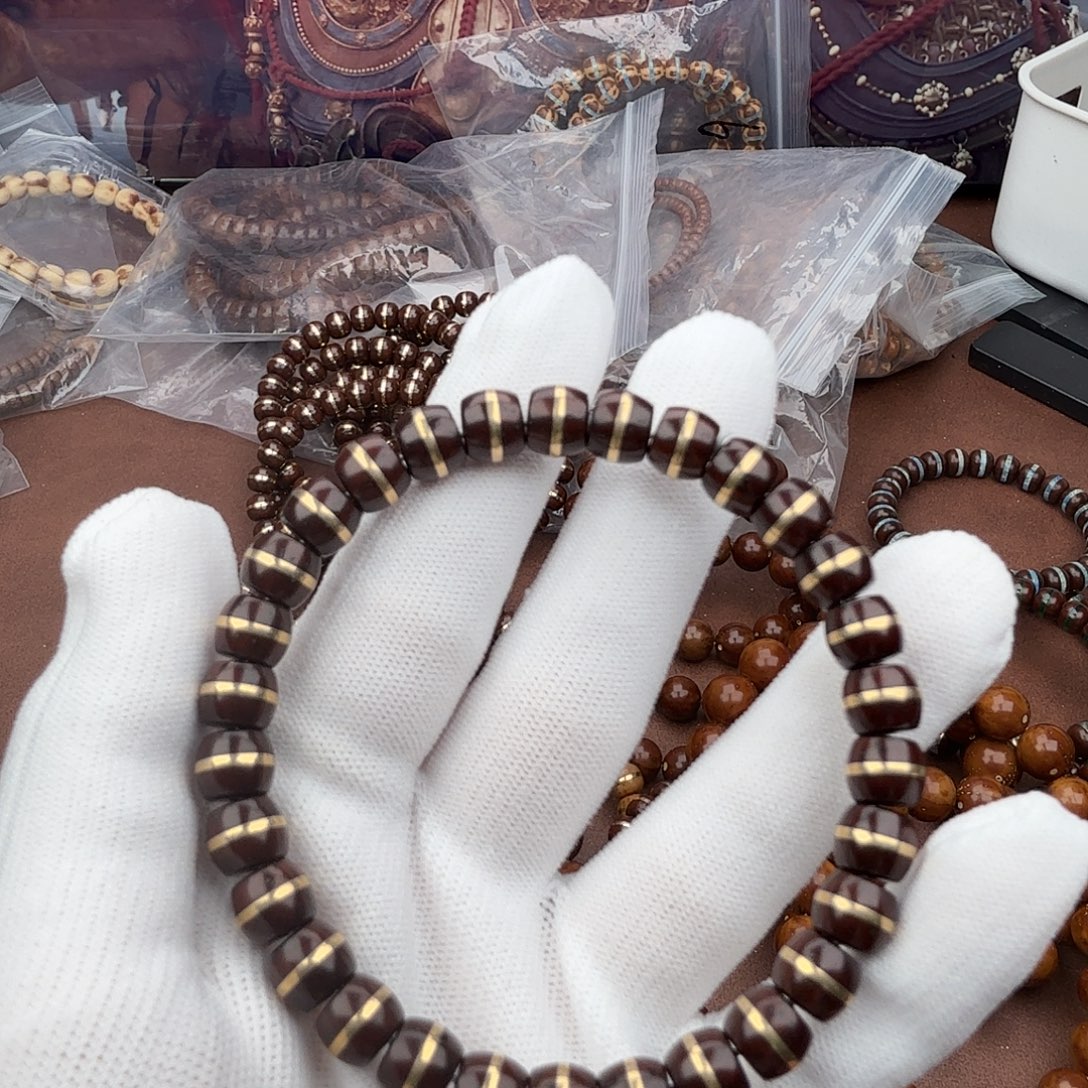 小***。手串紫金鼠紫金鼠3