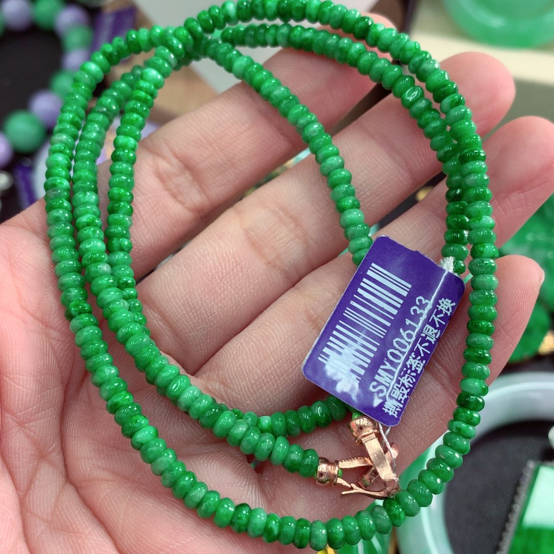 小***玩翡翠未镶嵌吊坠(不含链)