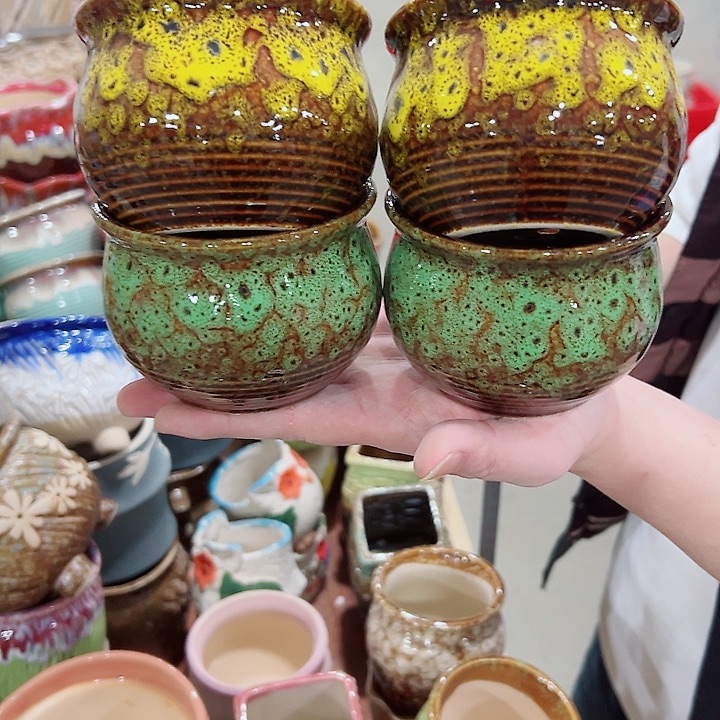 有孔.凑满10元发货多肉陶瓷花盆！