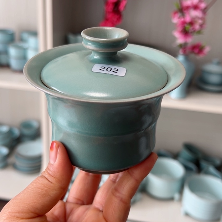 杯烟**梦仿古釉马蹄盖碗微瑕