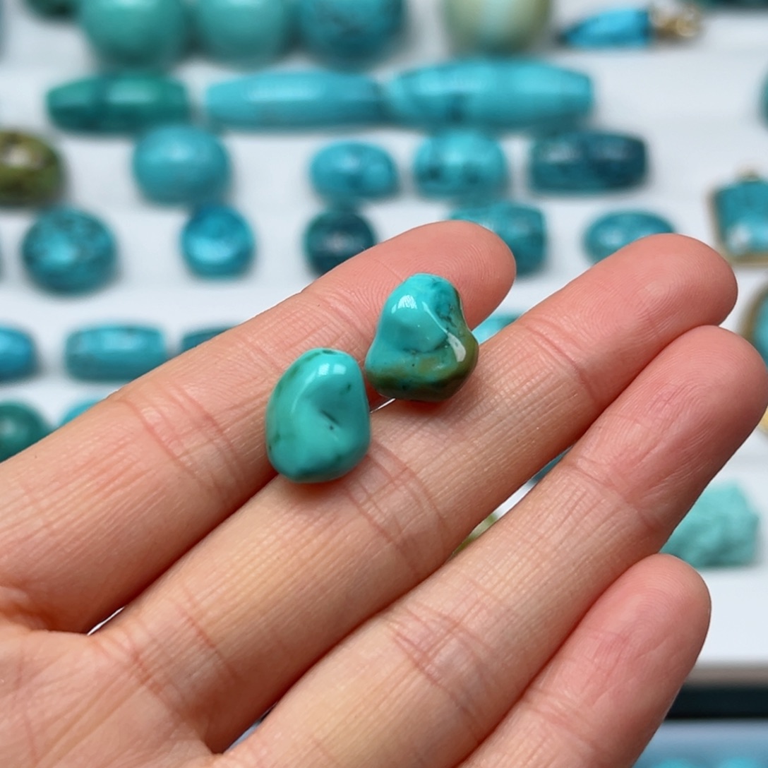 绿松石珠宝奇石未镶嵌彭*