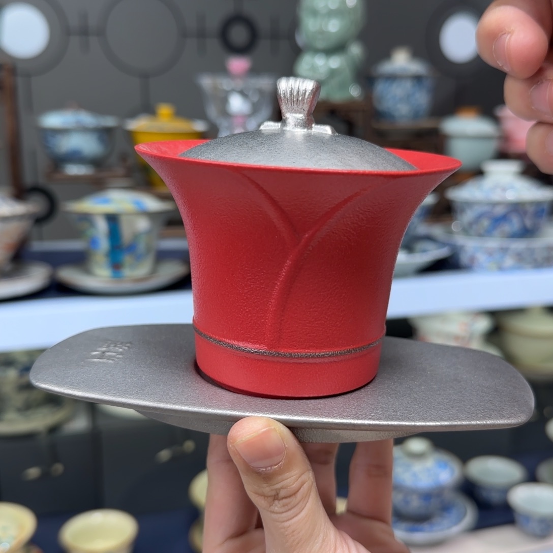 高温下的高温天气使人心情