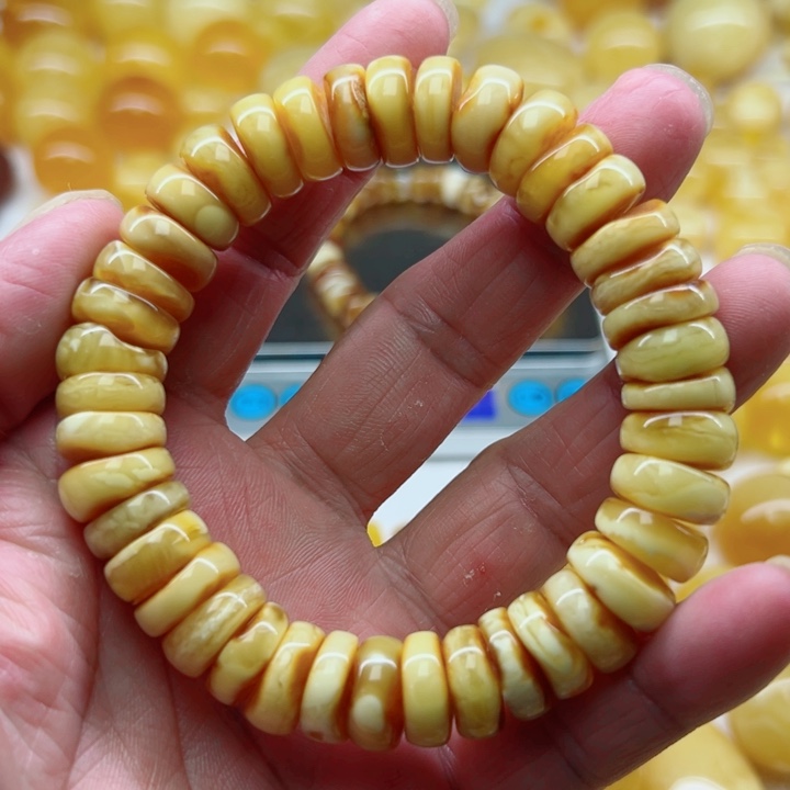 未镶嵌琥珀（矿物珀）裸石