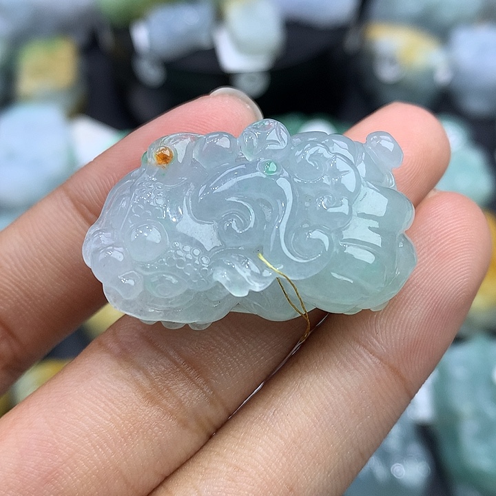 翡翠未镶嵌颈饰天然缅甸翡翠
