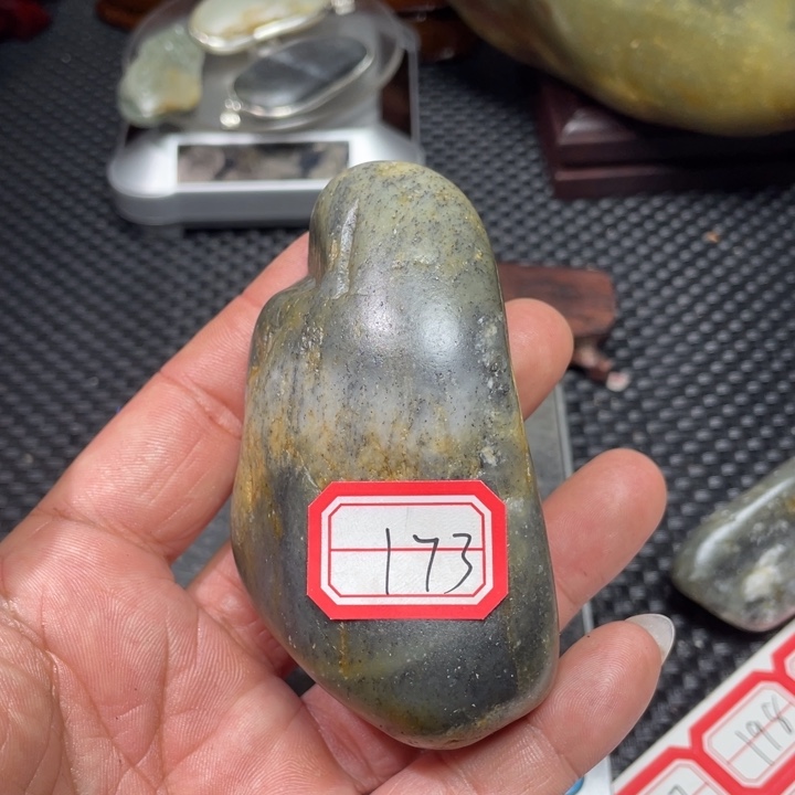 颈饰未镶嵌和田玉173