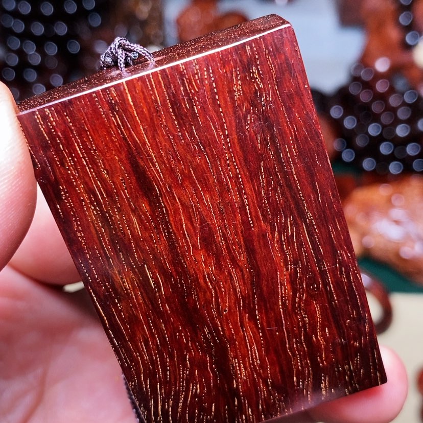 【闪购商品】檀香紫檀（小叶紫檀）