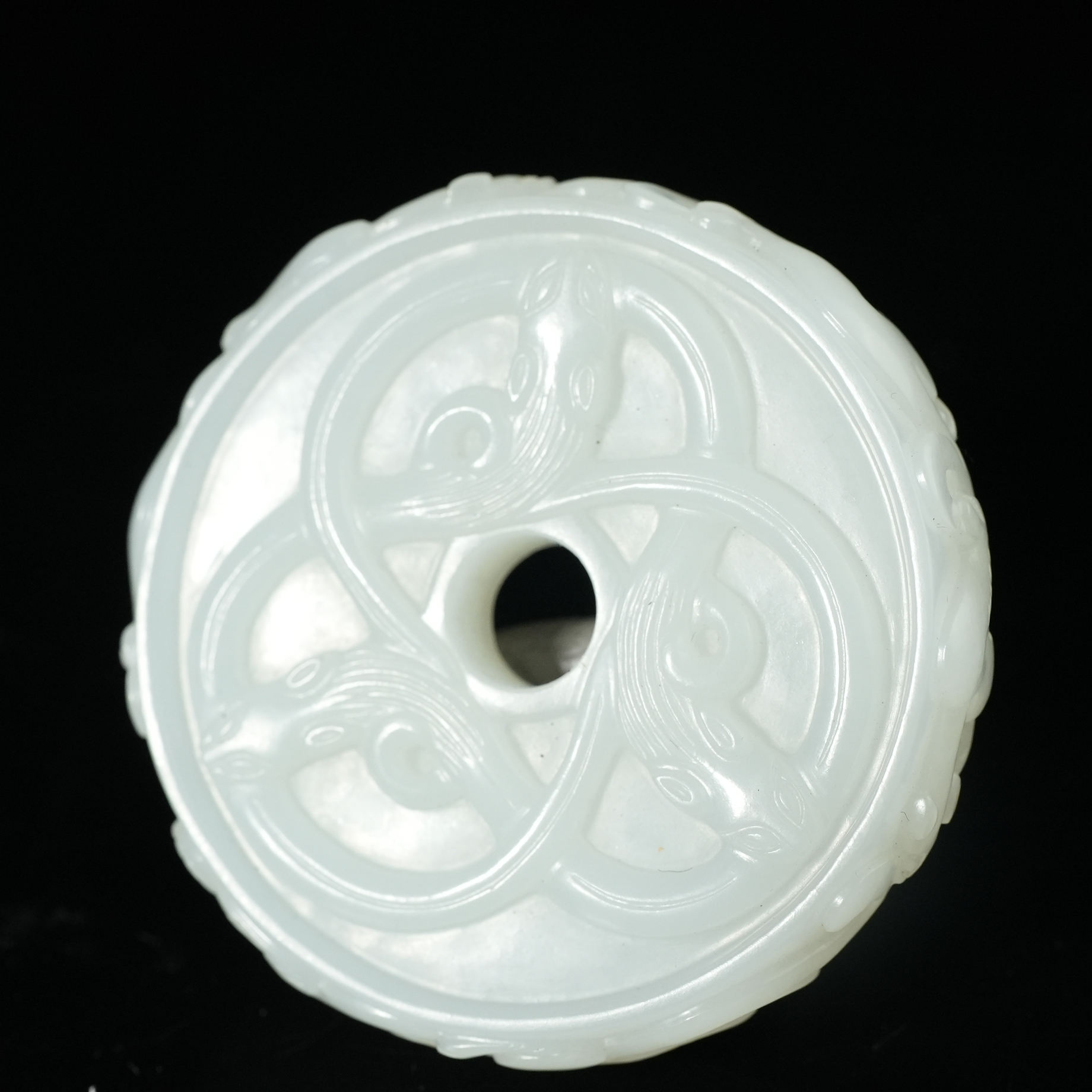 二十世纪和田白玉龙纹交结玉璧AAS2505132002