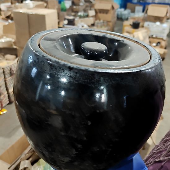 绿泥盘子碗茶壶啥都有